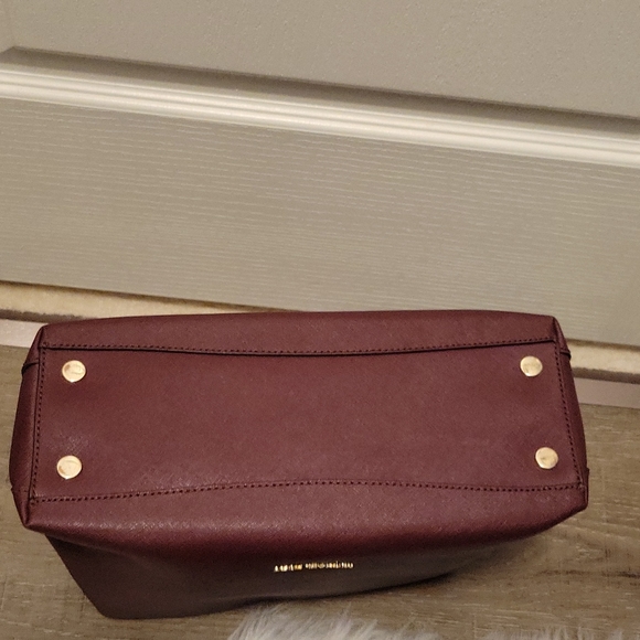 Michael Kors Burgandy Purse - Picture 4 of 8